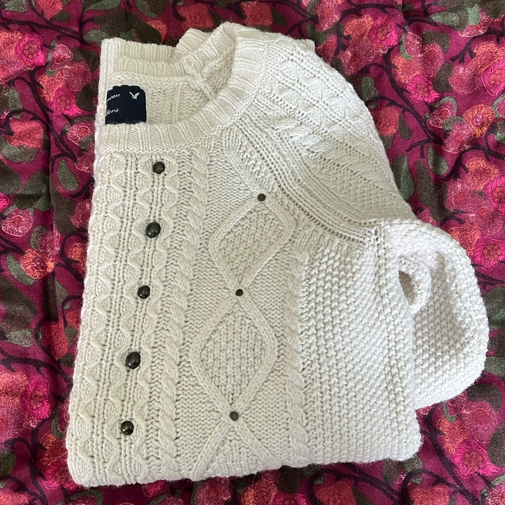 Cable knit sweater